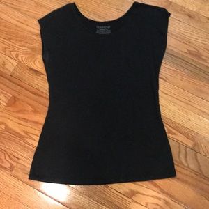 A black shirt sleeve t-shirt
